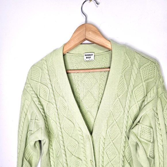 Aritzia Sunday Best Lamora Cardigan Sz 2XS Cable Knit Sweater Green Oversize - Picture 3 of 11